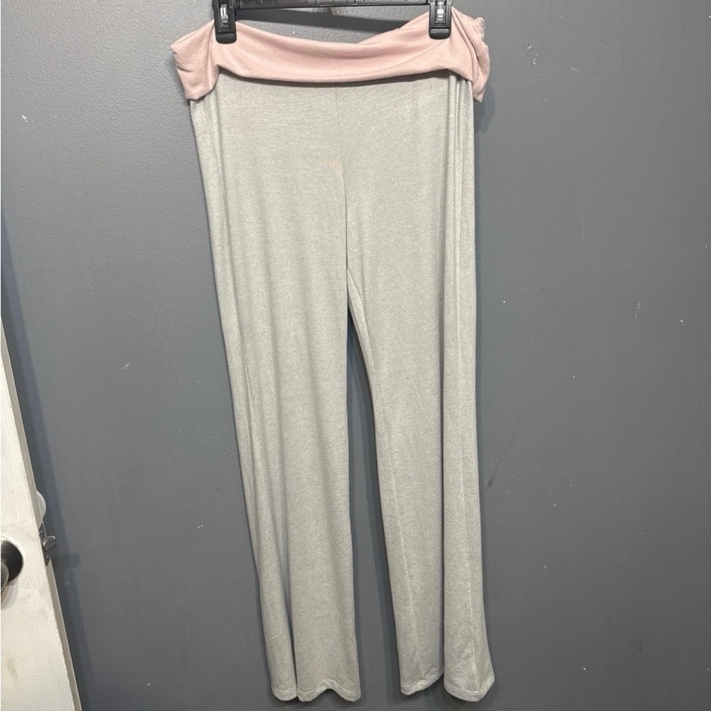 Hollister Pink and Gray Boot Cut Pants